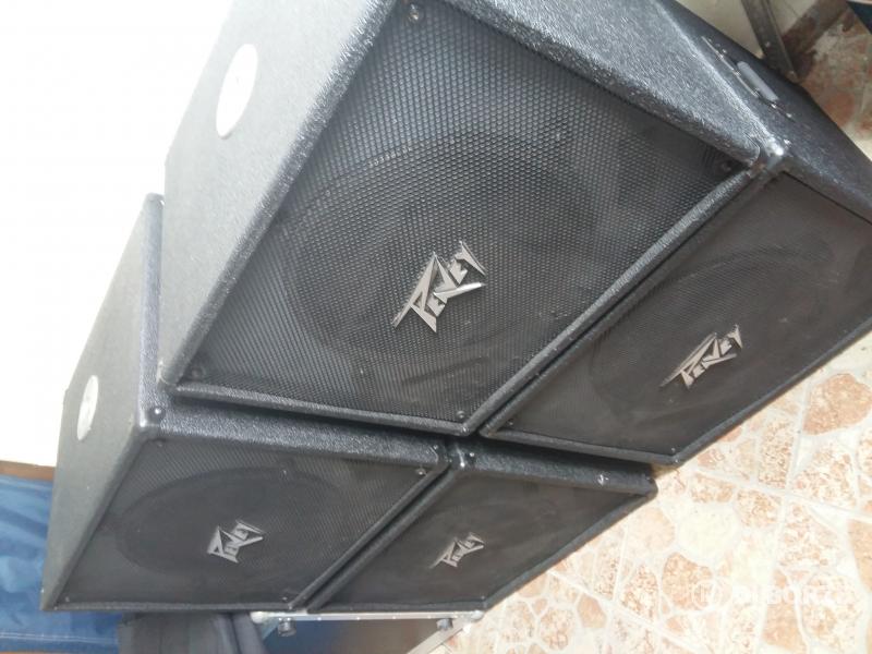 Peavey SUB - 2 aktív, 2 passzív