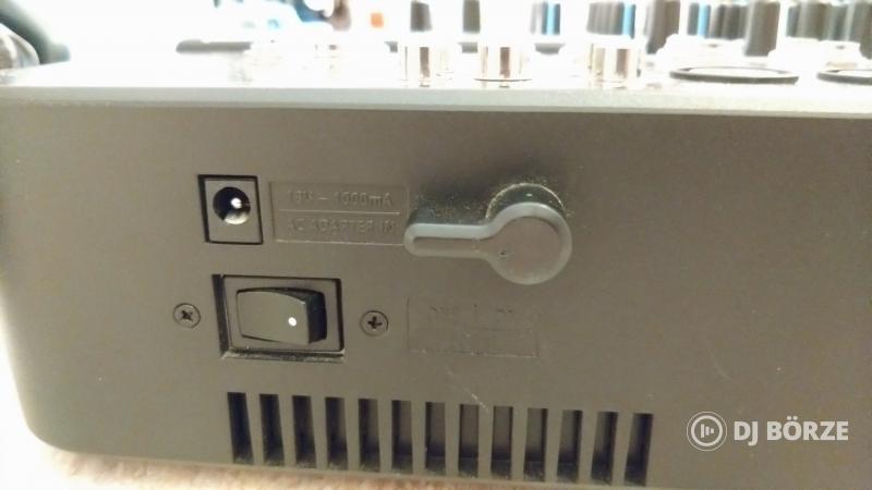 RCF L-PAD 8CX + MP3 Player/Recorder Module keverőpult