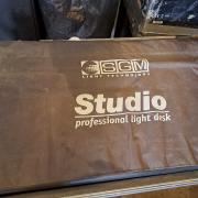 SGM Studio 12/24 DMX512 Pult konténerezve