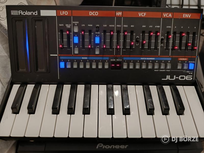 Roland JU-06