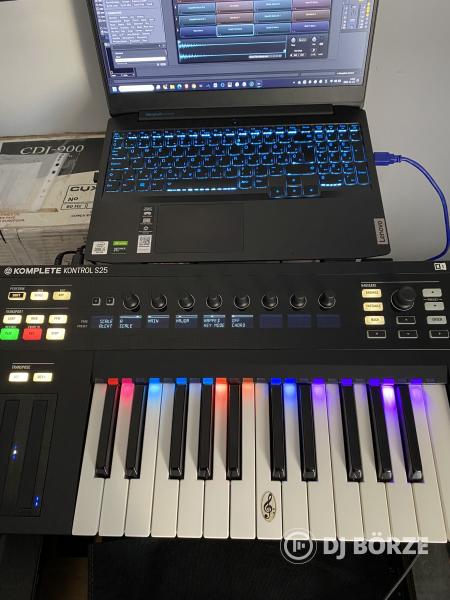 Native Instruments Komplete Kontrol S25