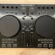 Behringer CMD Studio 4A DJ konzol, kontroller