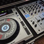 Pioneer DJM-850S + CDJ 850S rack-ben