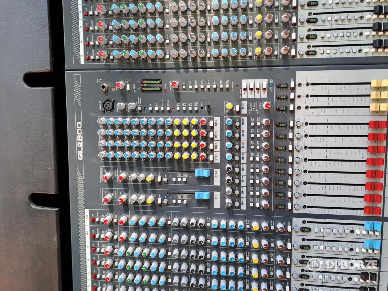 Allen & heath GL2800 32 csatornás analóg keverő