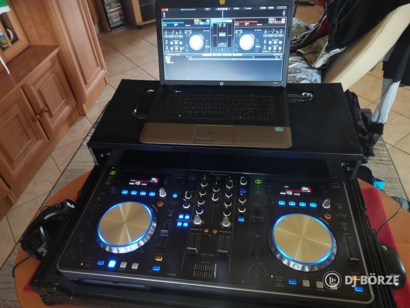 Pioneer XDJ-R1