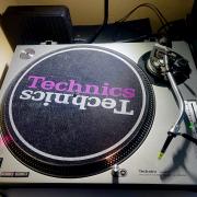 Technics sl 1200mk2 kiválló állapotban tetővel !