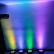 RGB LED  PAR Falszínező lámpák