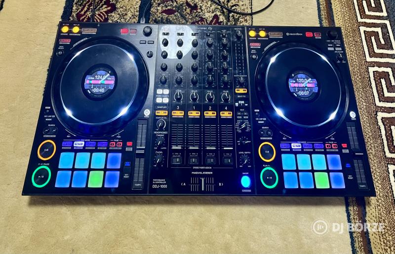 Pioneer DDJ 1000 kontroller