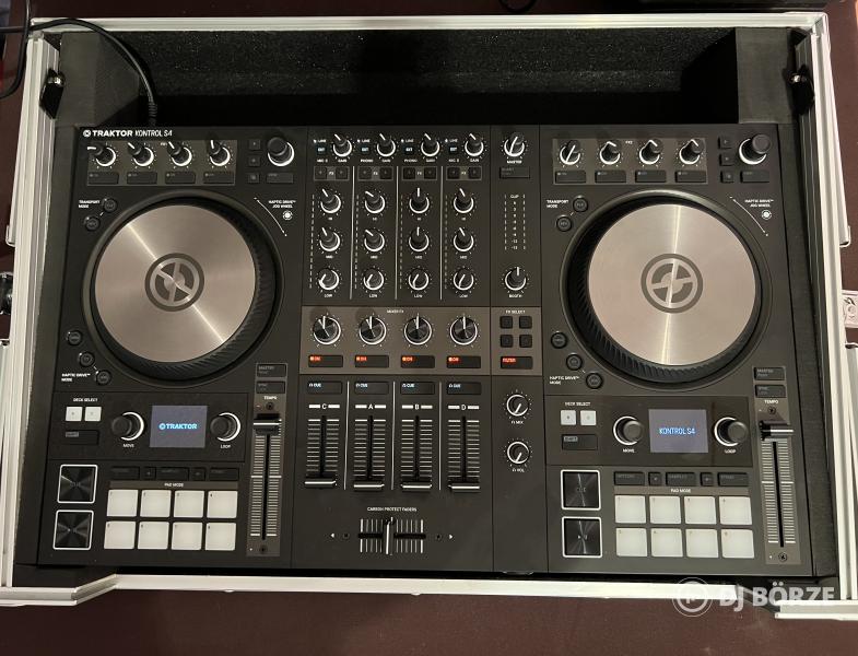 Native Instruments Traktor Kontrol S4 MK3