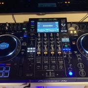 Pioneer xdj XZ