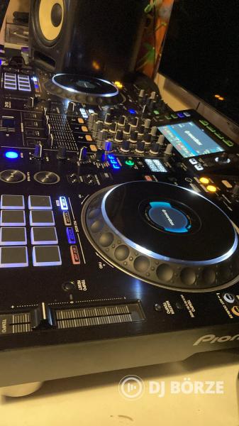 Pioneer xdj XZ