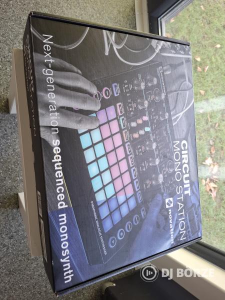 Novation Circuit Mono Station