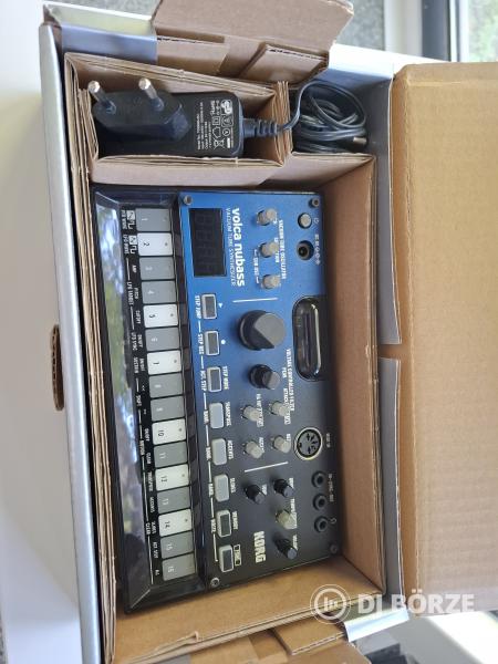 Korg Volca Nubass