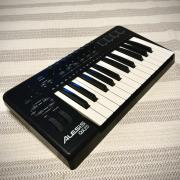 Alesis QX25 midi billentyűzet