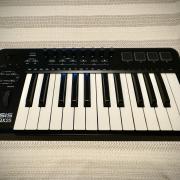 Alesis QX25 midi billentyűzet