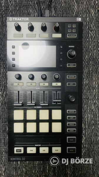 Traktor Kontrol D2 új állapotban minden tartozékával együtt eladó