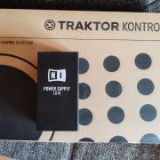 Native Instruments Traktor Kontrol S2 Mk3