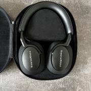 Bowers & Wilkins PX7 S2e