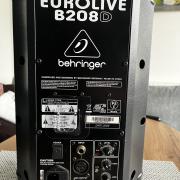 1 db aktív Monitor hangfal Behringer Eurolive B208D akár szállítva