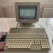 Atari 1040 STF Steinberg MIDEX+ és Emagic LOG 3 MIDI interfészekkel