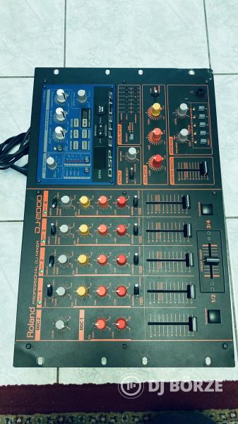 Roland Dj 2000 DSP Pro club mixer