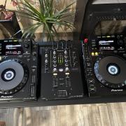 Pioneer CDJ-900 eladó! Beszámítás is lehet!