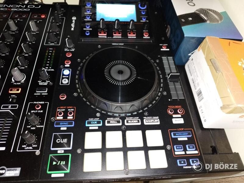 Denon MCX8000 DJ kontroller