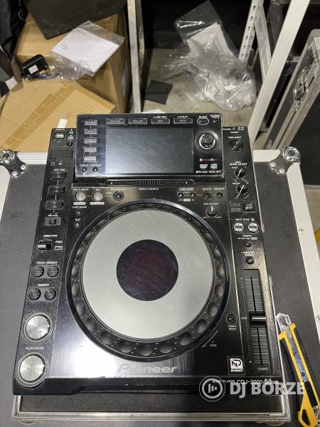 PIONEER CDJ-2000 NEXUS