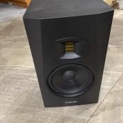 ADAM AUDIO T7V Megkímélt állapotban! + Ajándék!