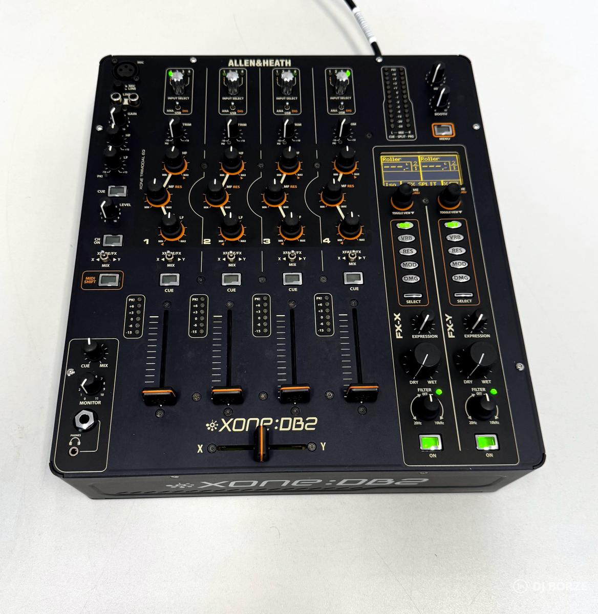 Allen & Heath XONE:DB2 - DJ Börze Allen & Heath XONE:DB2 - DJ Börze