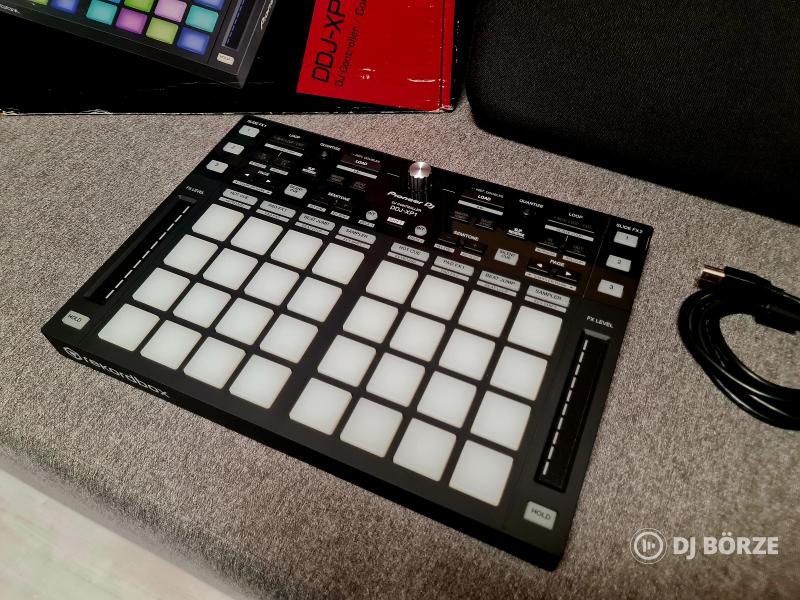 Pioneer DDJ-XP1 add-on kontroller + UDG case