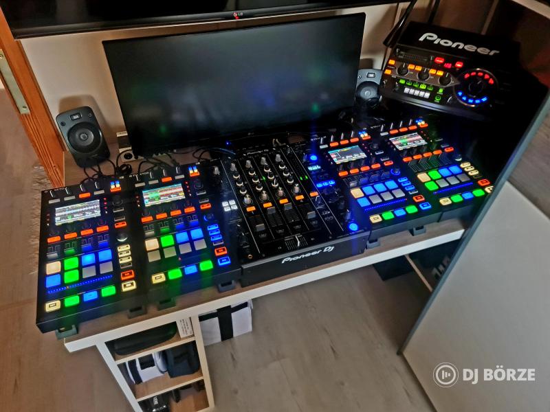 Native Instruments Traktor Kontrol D2