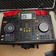 PIONEER XDJ RX2 + UDG táska