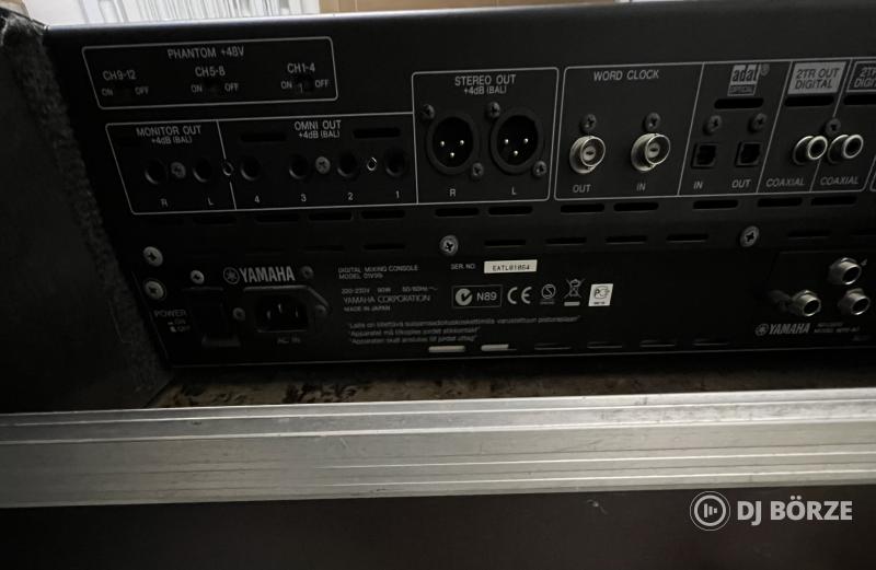 Yamaha 01v96i Digitális keverő bővítő kártyával