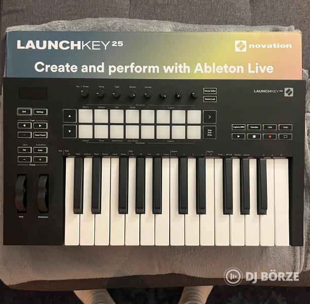 Novation Launchkey 25 (mk3)