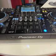 Pioneer XDJ-XZ