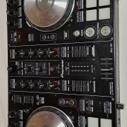 Pioneer DDJ-SR kontroller