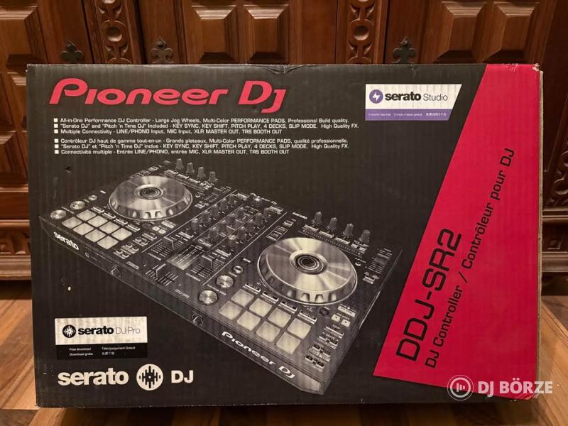 Pioneer DDJ-SR2