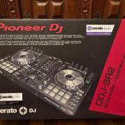 Pioneer DDJ-SR2