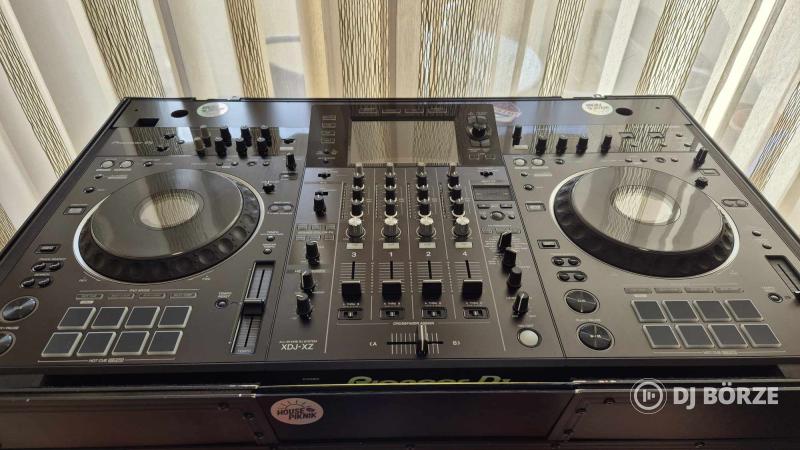 Pioneer XDJ - XZ + ZOMO night style edition Rack