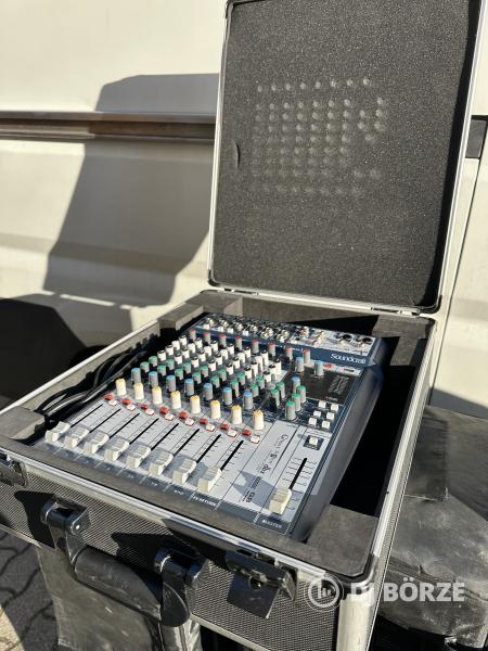 Soundcraft Signature 10 + Thomann koffer