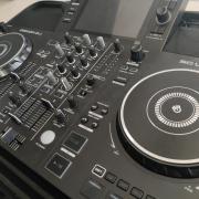 Denon SC2 Live DJ Kontroller