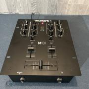 Numark M101