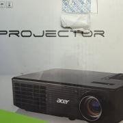 Acer projektor x110p DLP 3D ready