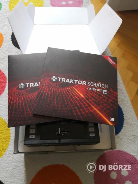 Traktor Kontrol Z2 keverő és kontroller