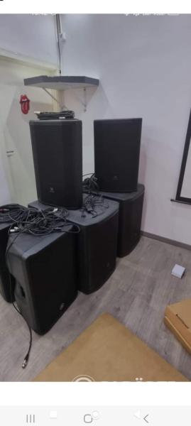 Jbl PRX718