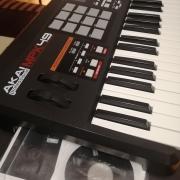 Akai MPK49