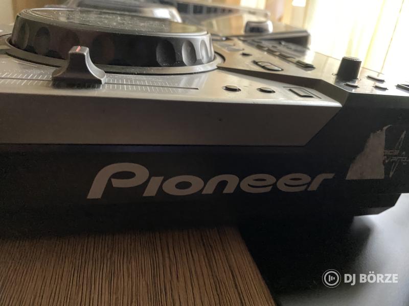 Pioneer CDJ 400-as pár / Reloop RMX 10 Bt szett (+Decksaverek,+Rack)