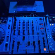 Pioneer CDJ 850 Silver (párban) + DJM 600 Silver