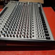 Behringer Eurodesk SL2442FX-POR